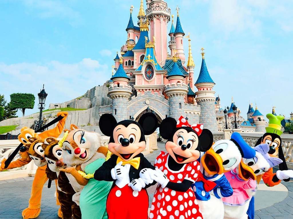 דירות באילי-רומאינוויליירס Sesame Duplex Disneyland Paris Netflix 6 Personnes Et 1 Bebe Avec Parking מראה חיצוני תמונה